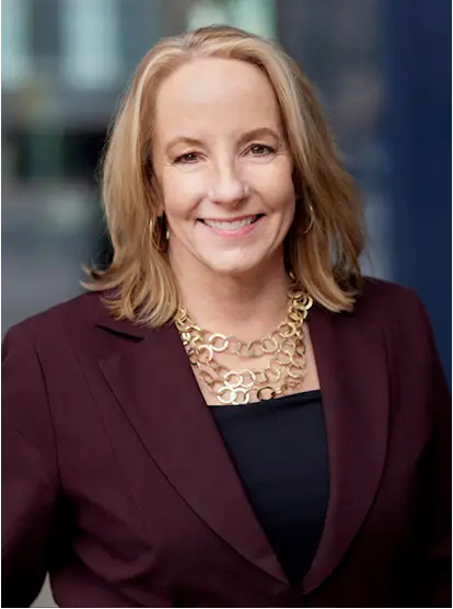 Headshot of Beth Heinz